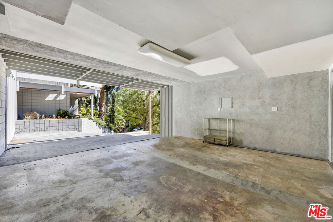 3905 Pacheco Dr