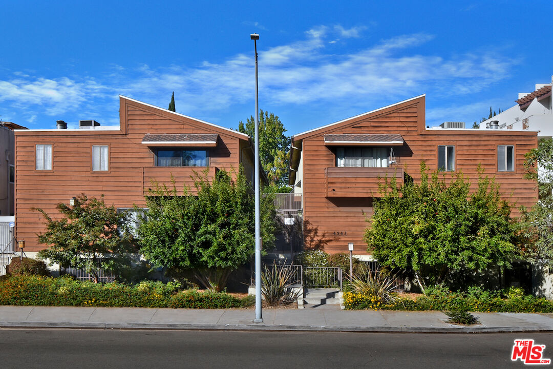 4543 Coldwater Canyon Ave Unit: 5