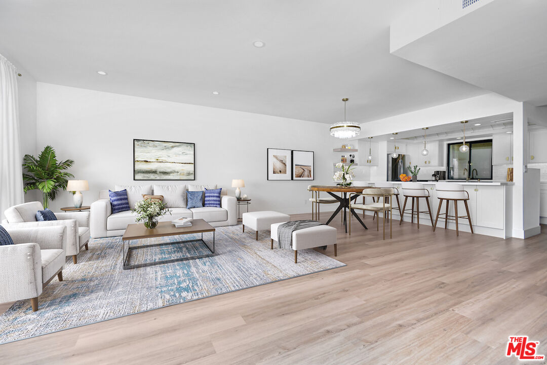 4543 Coldwater Canyon Ave Unit: 5