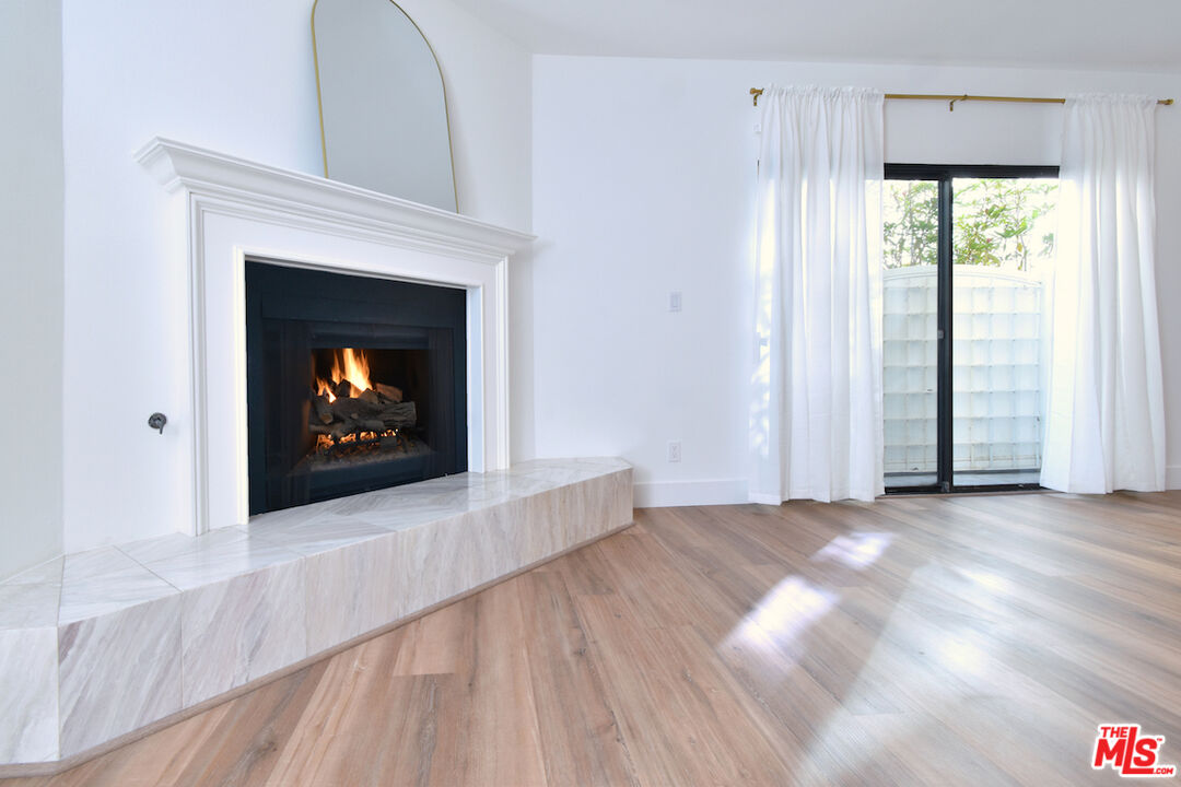 4543 Coldwater Canyon Ave Unit: 5