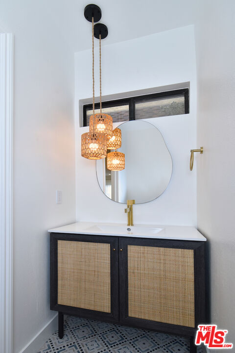 4543 Coldwater Canyon Ave Unit: 5