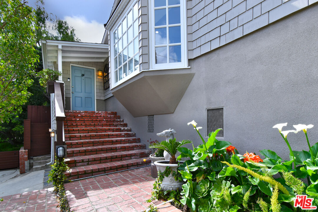 15200 Del Gado Dr