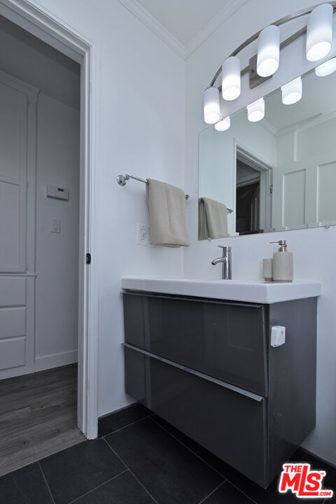 15200 Del Gado Dr
