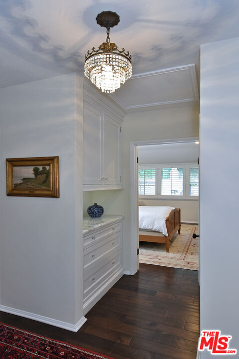 3853 Stone Canyon Ave