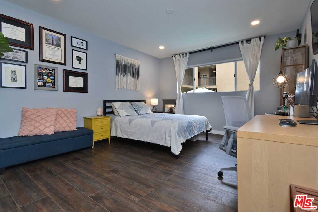 4630 Willis Ave Unit: 110