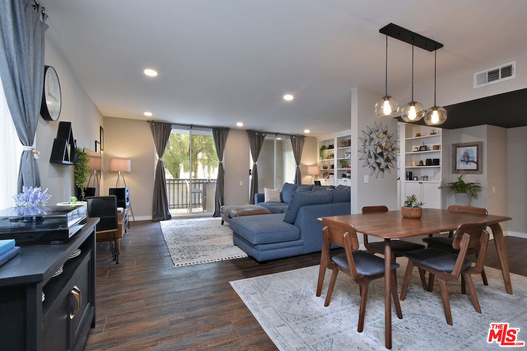 4630 Willis Ave Unit: 110