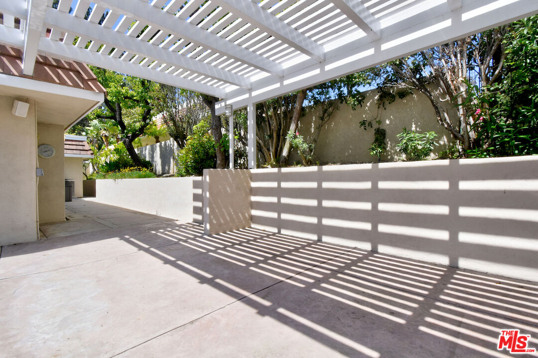 23637 Park Belmonte