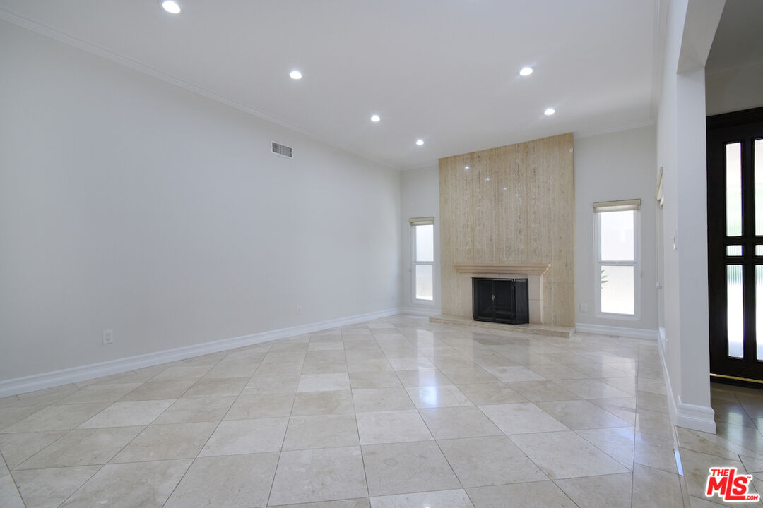 23637 Park Belmonte