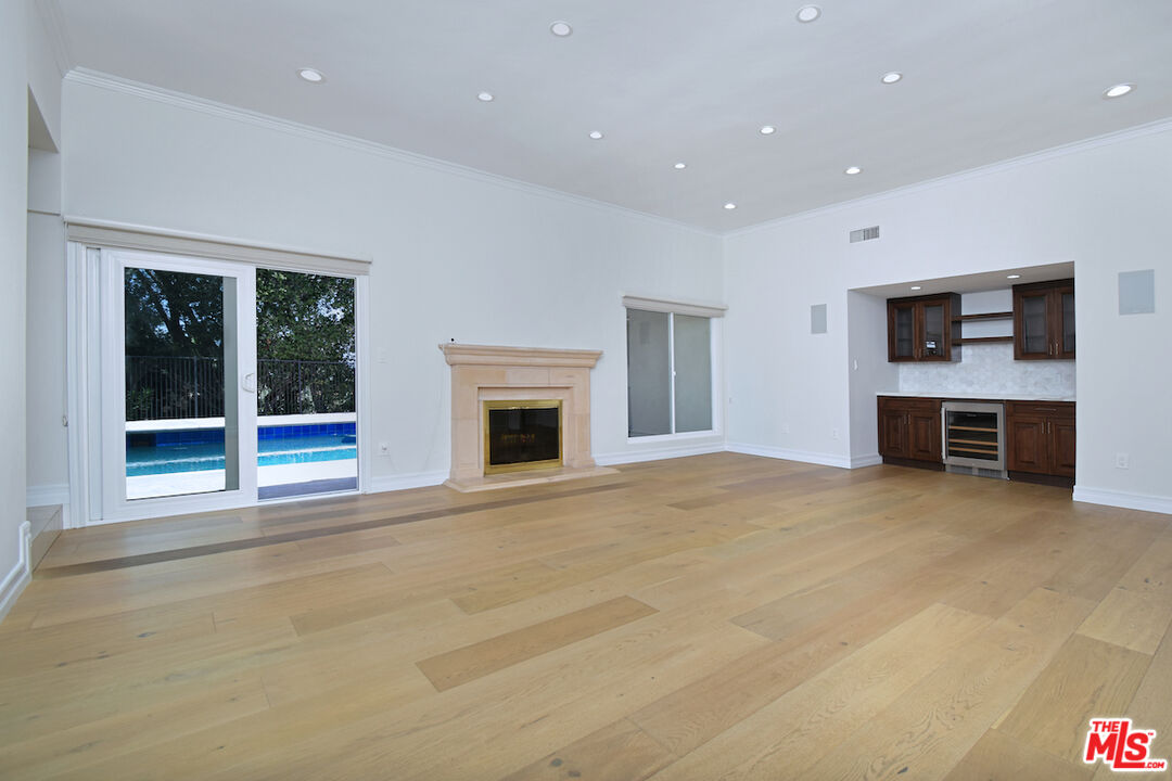 23637 Park Belmonte