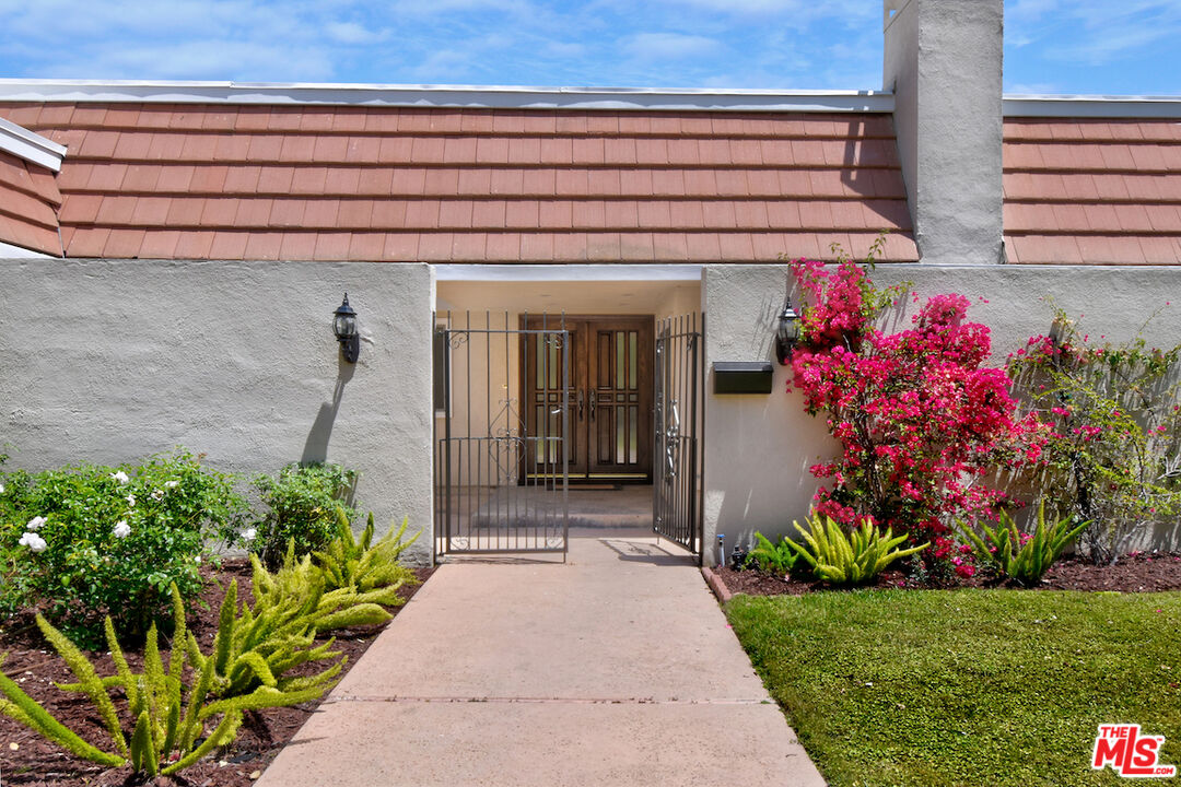 23637 Park Belmonte