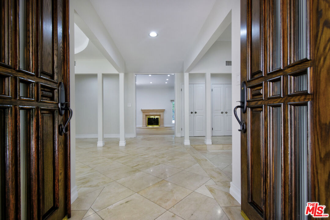 23637 Park Belmonte