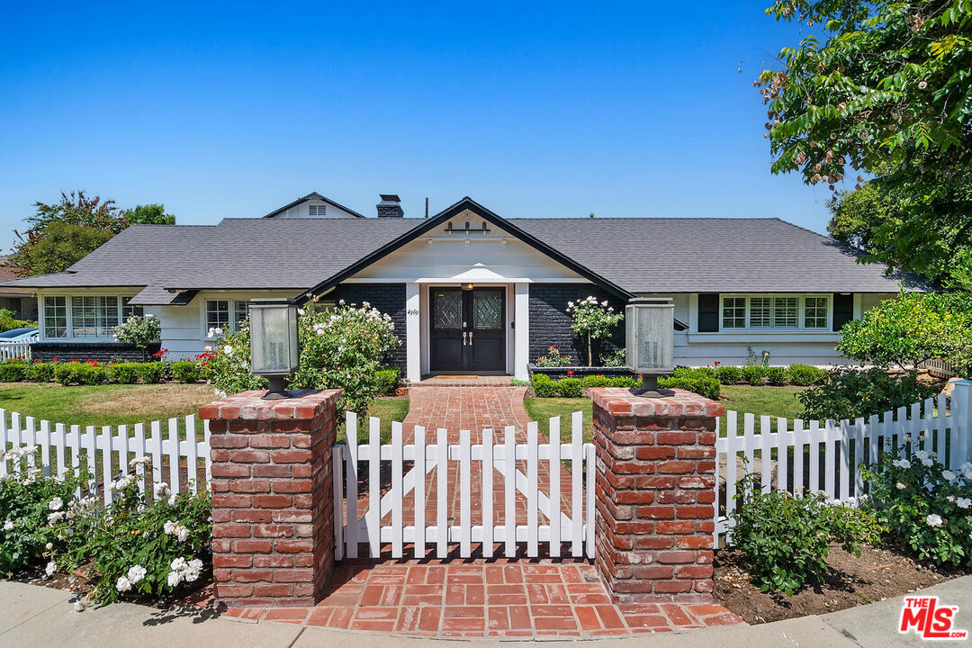 4909 Encino Ter