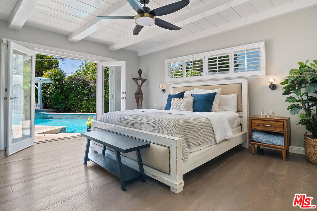 4909 Encino Ter