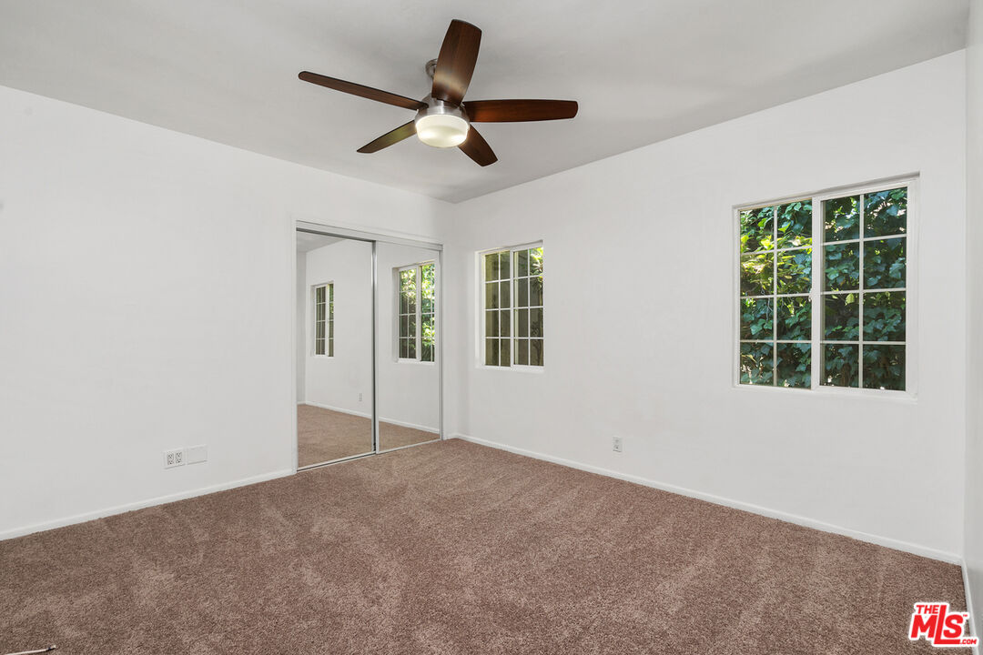 5630 Radford Ave