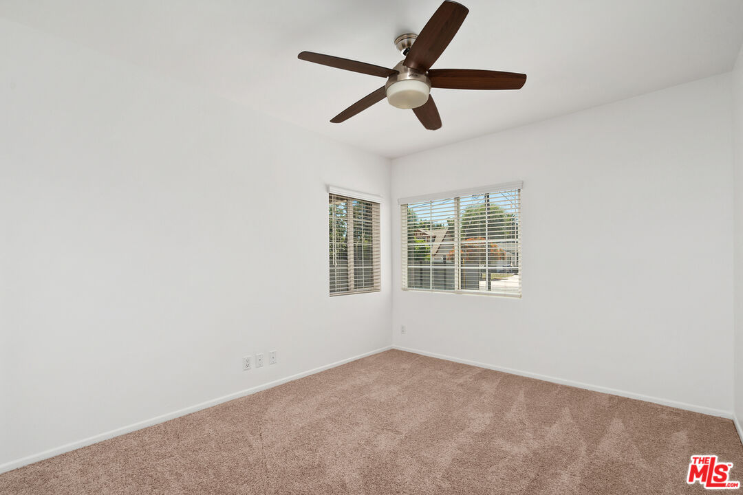 5630 Radford Ave