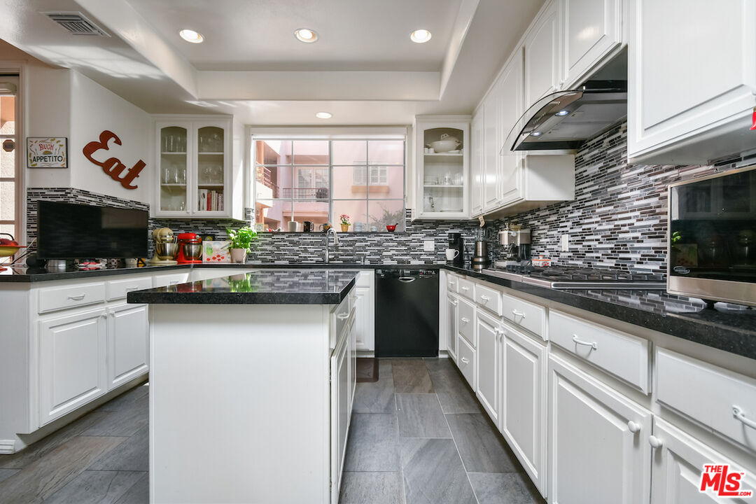 14570 Benefit St Unit: 202