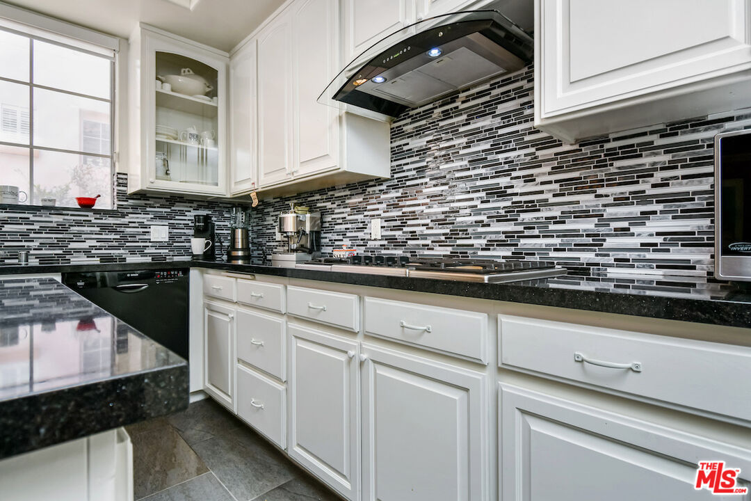 14570 Benefit St Unit: 202