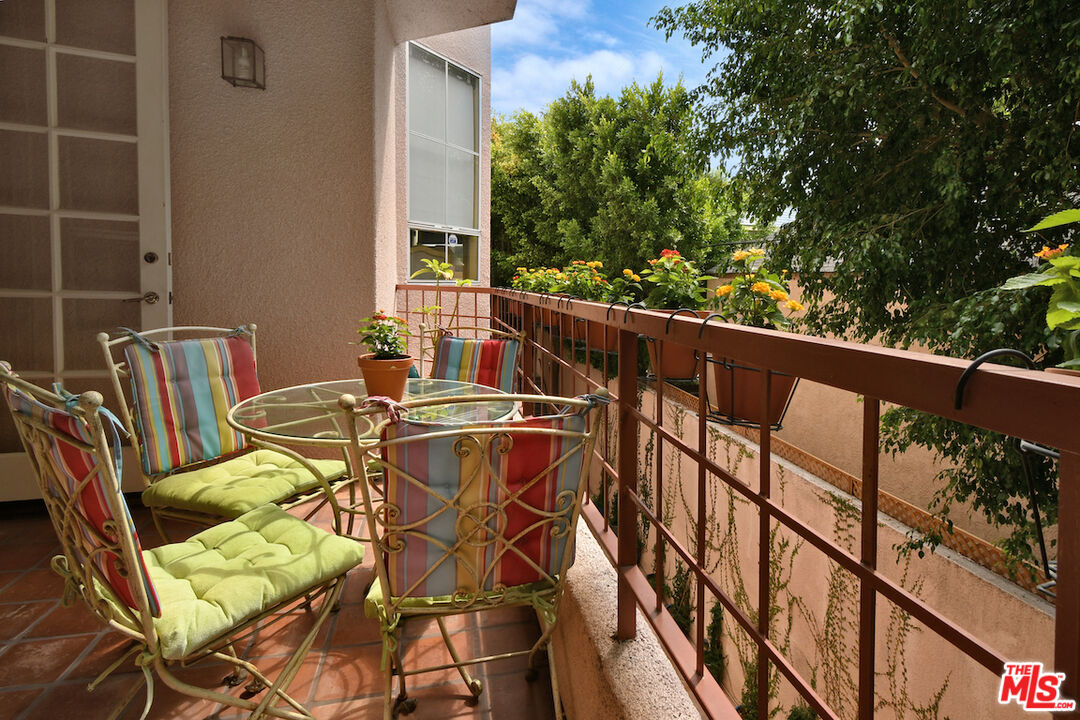 14570 Benefit St Unit: 202