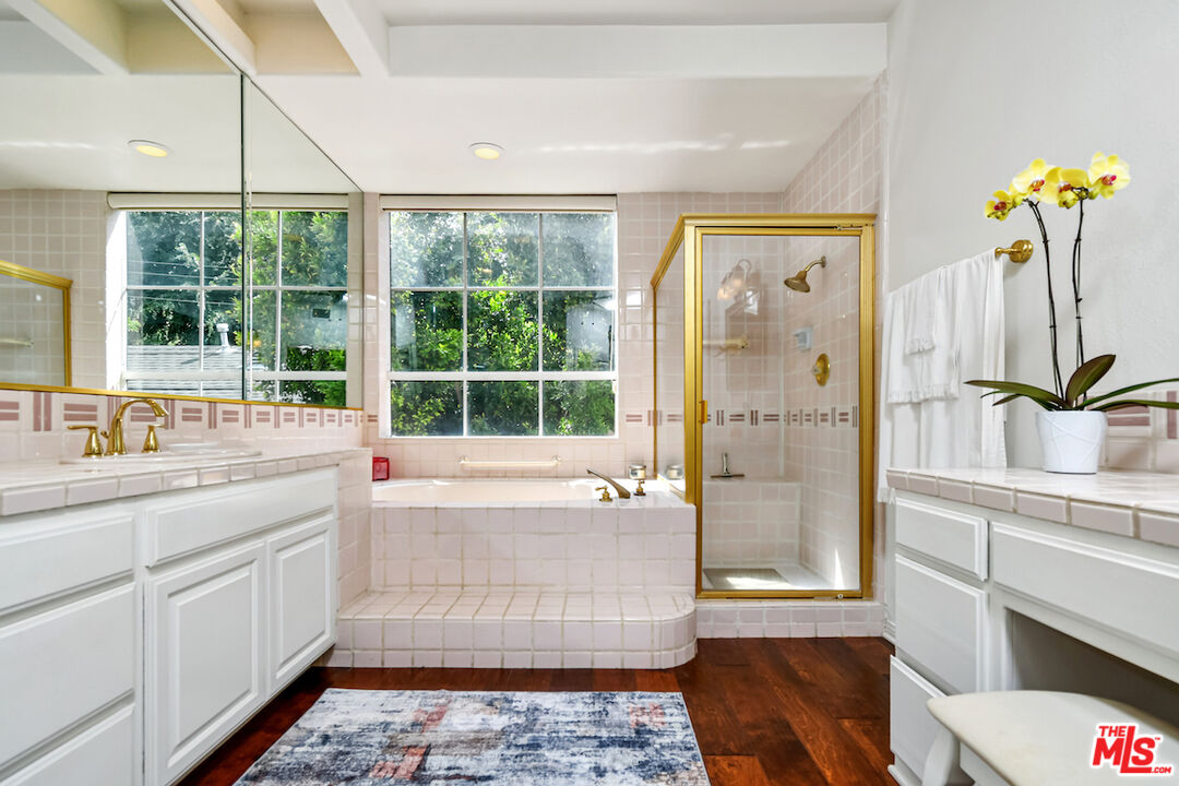 14570 Benefit St Unit: 202