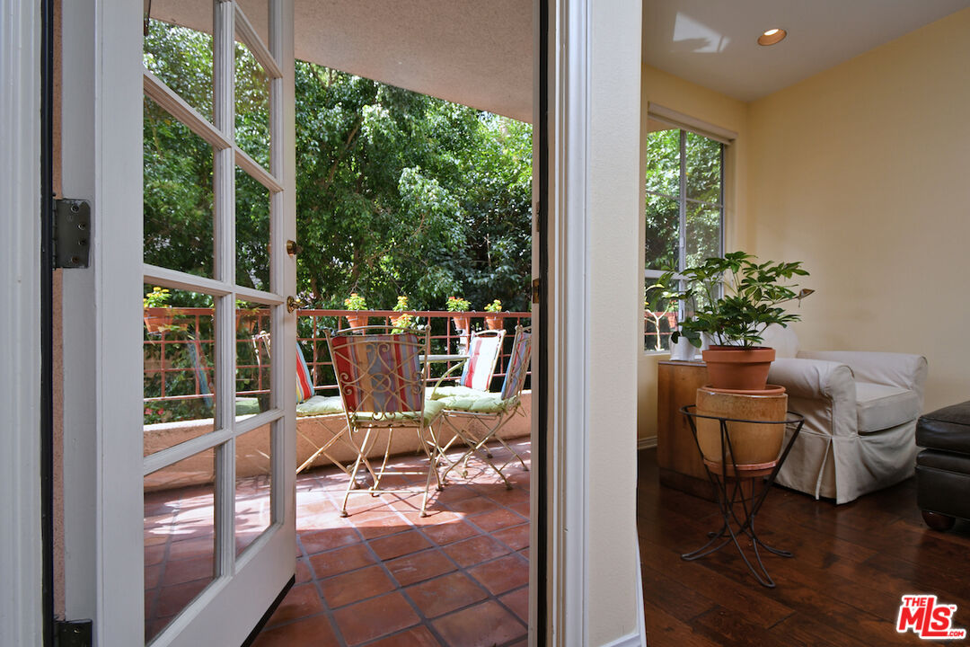 14570 Benefit St Unit: 202
