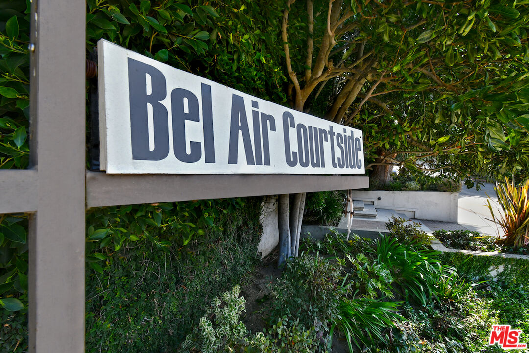 11687 Bellagio Rd Unit: 3