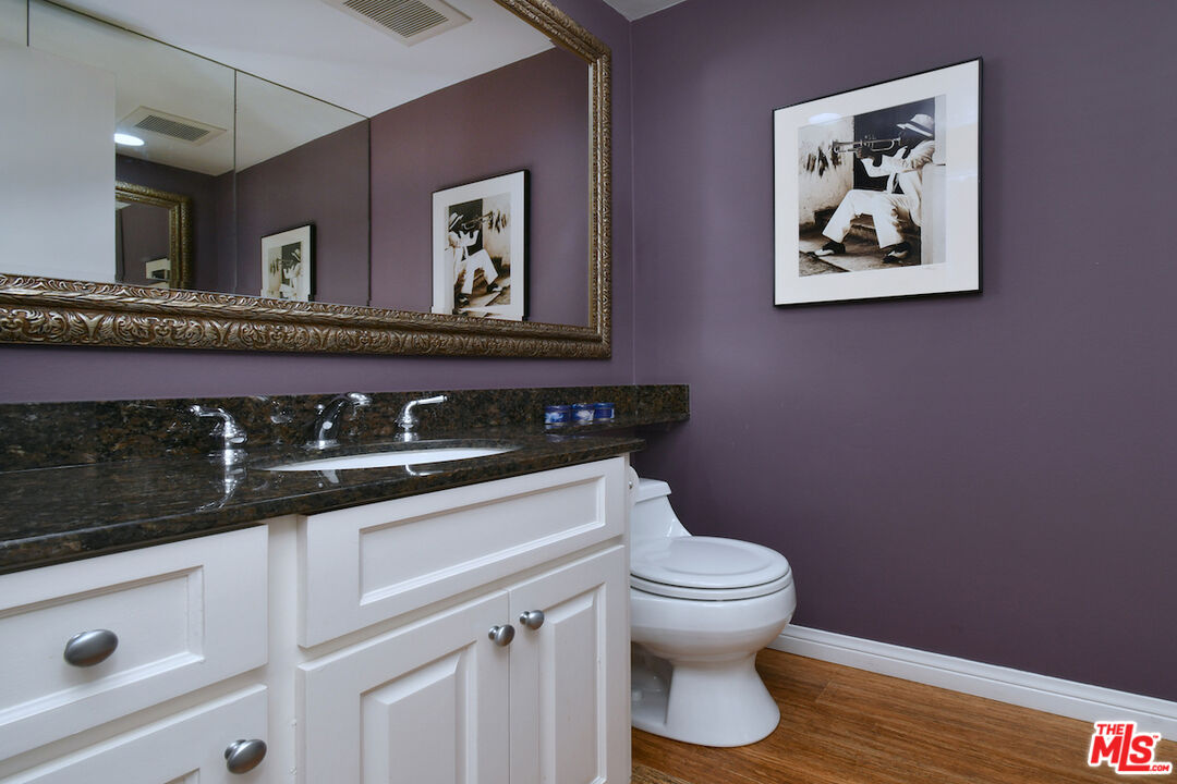 11687 Bellagio Rd Unit: 3