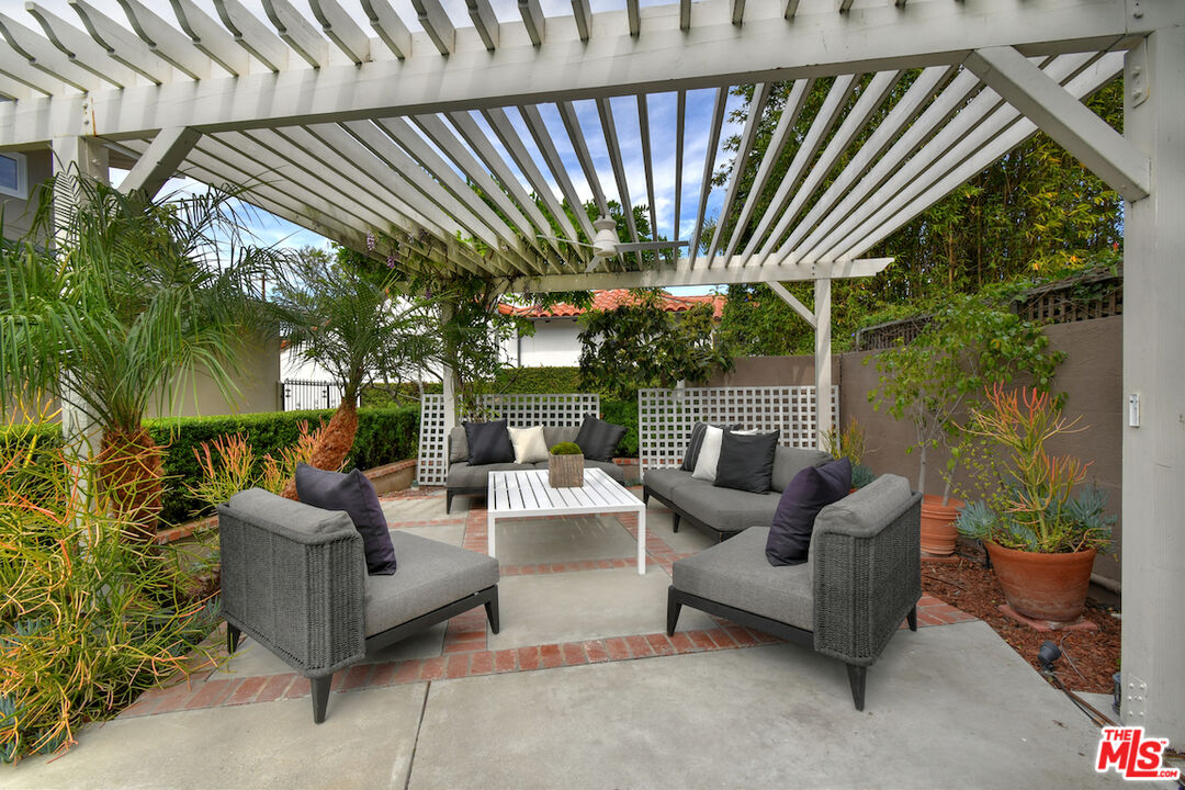 4170 Crisp Canyon Rd