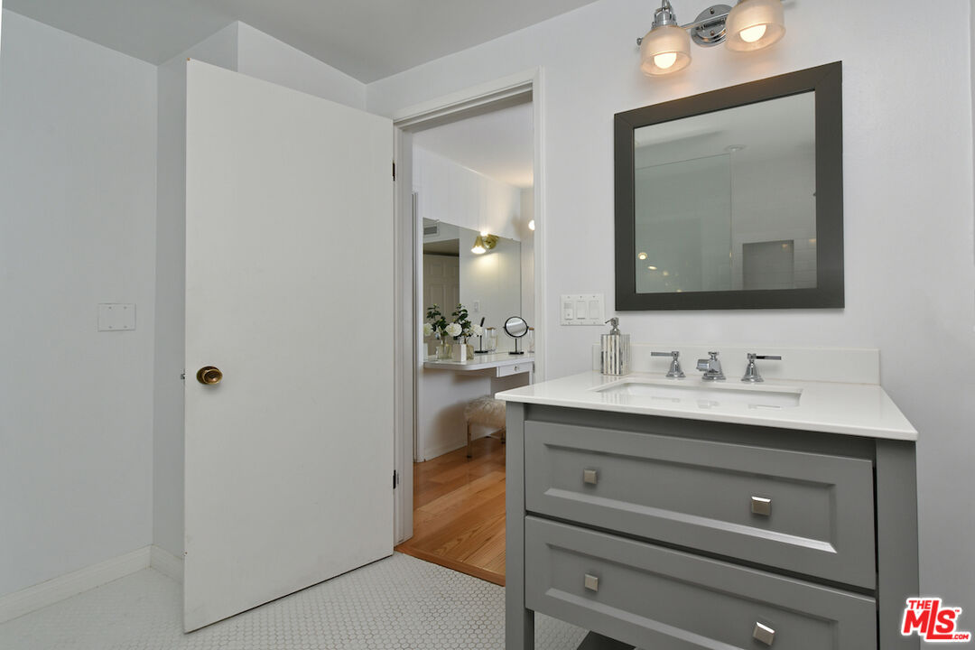 4170 Crisp Canyon Rd