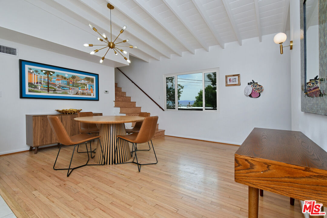 15170 Encanto Dr