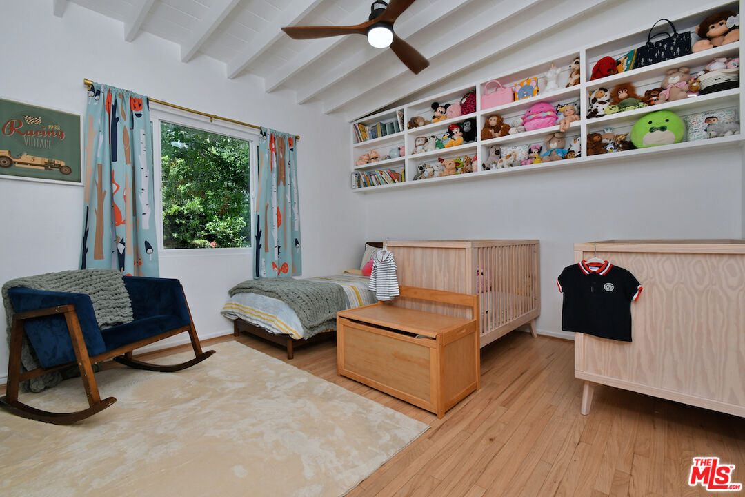15170 Encanto Dr
