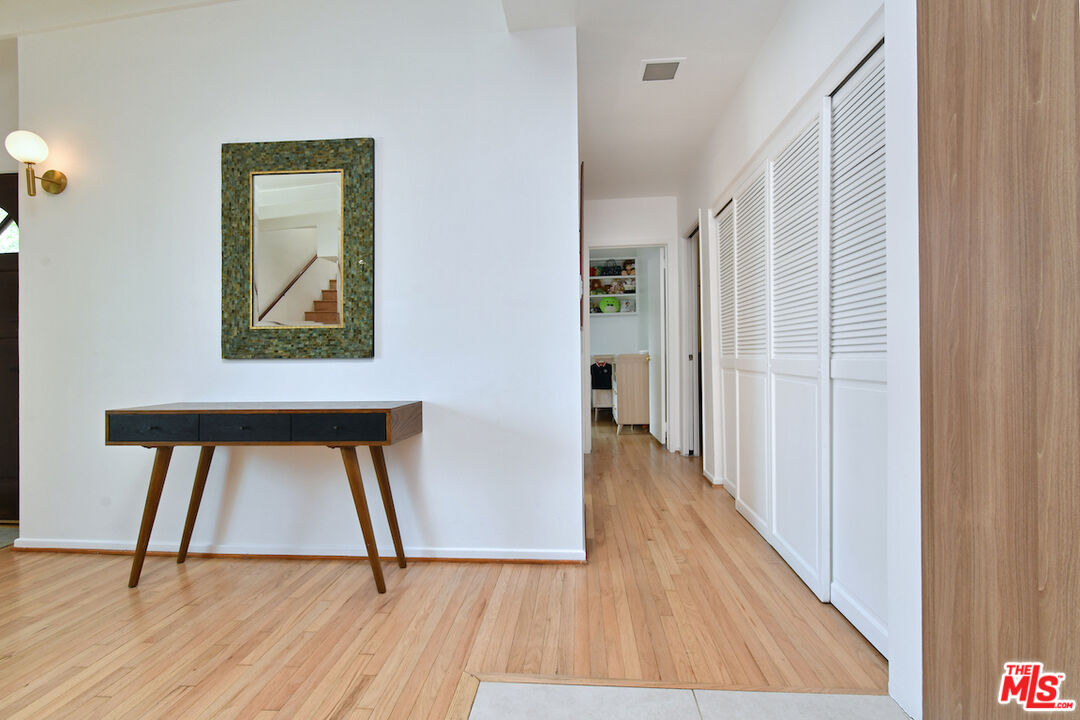 15170 Encanto Dr
