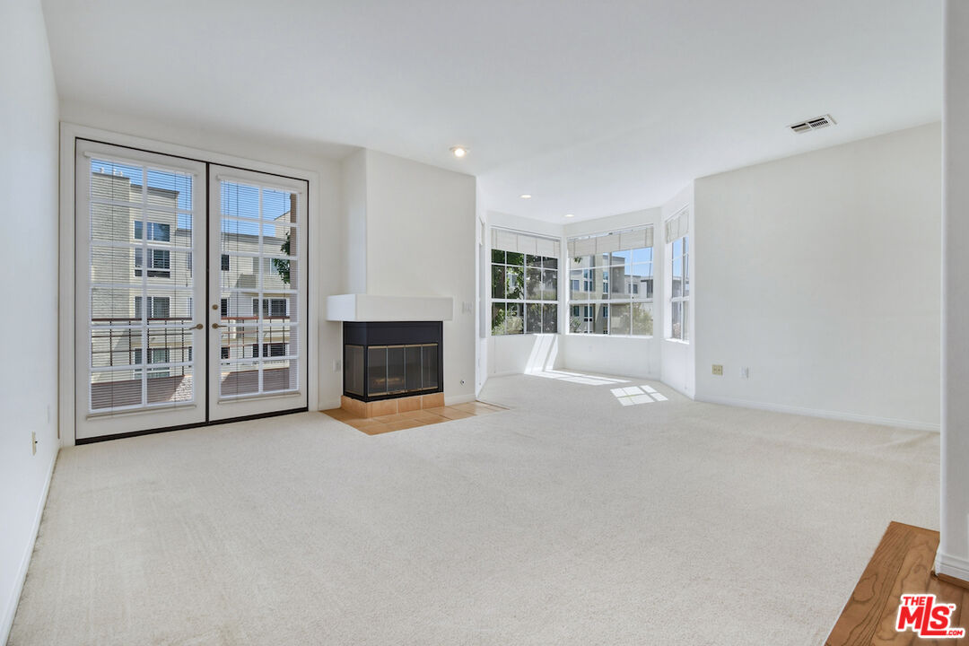 14570 Benefit St Unit: 201