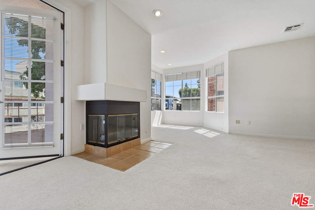 14570 Benefit St Unit: 201
