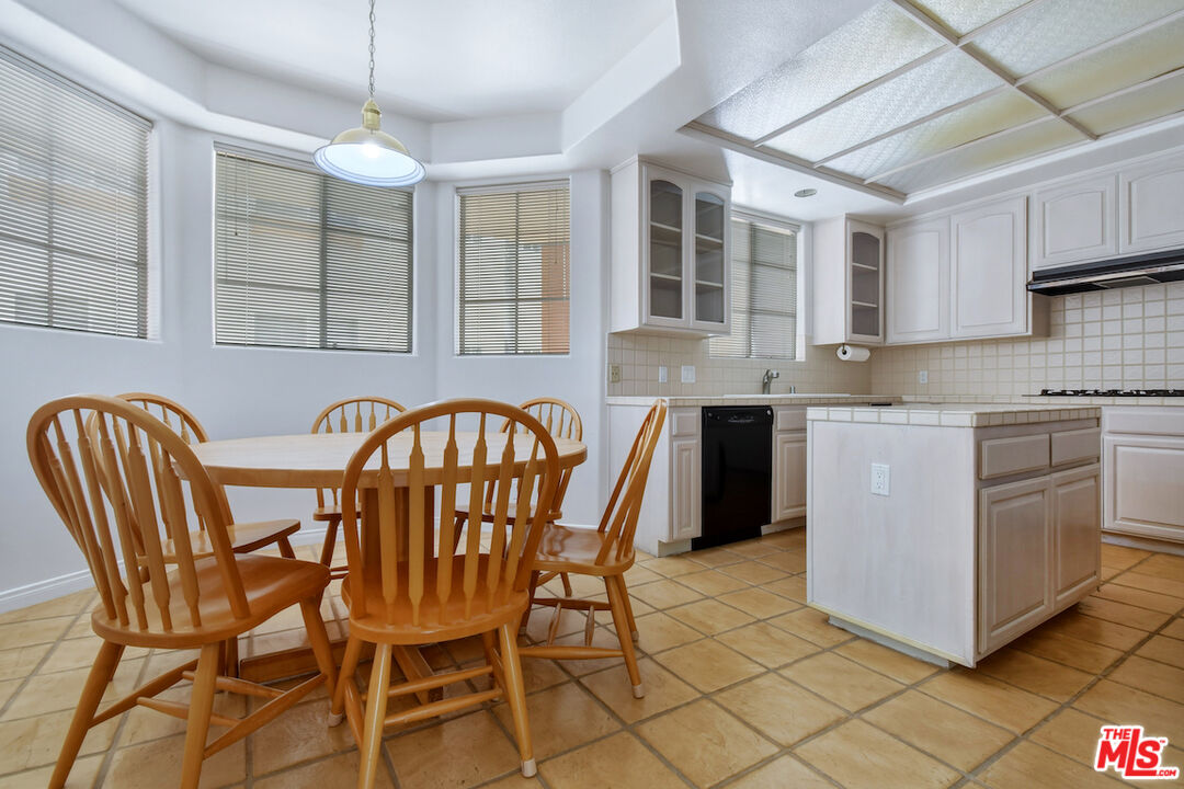 14570 Benefit St Unit: 201