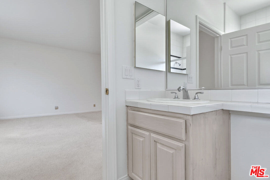 14570 Benefit St Unit: 201