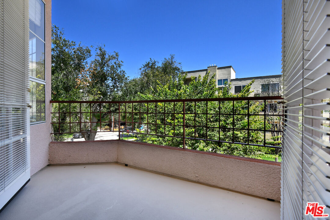 14570 Benefit St Unit: 201
