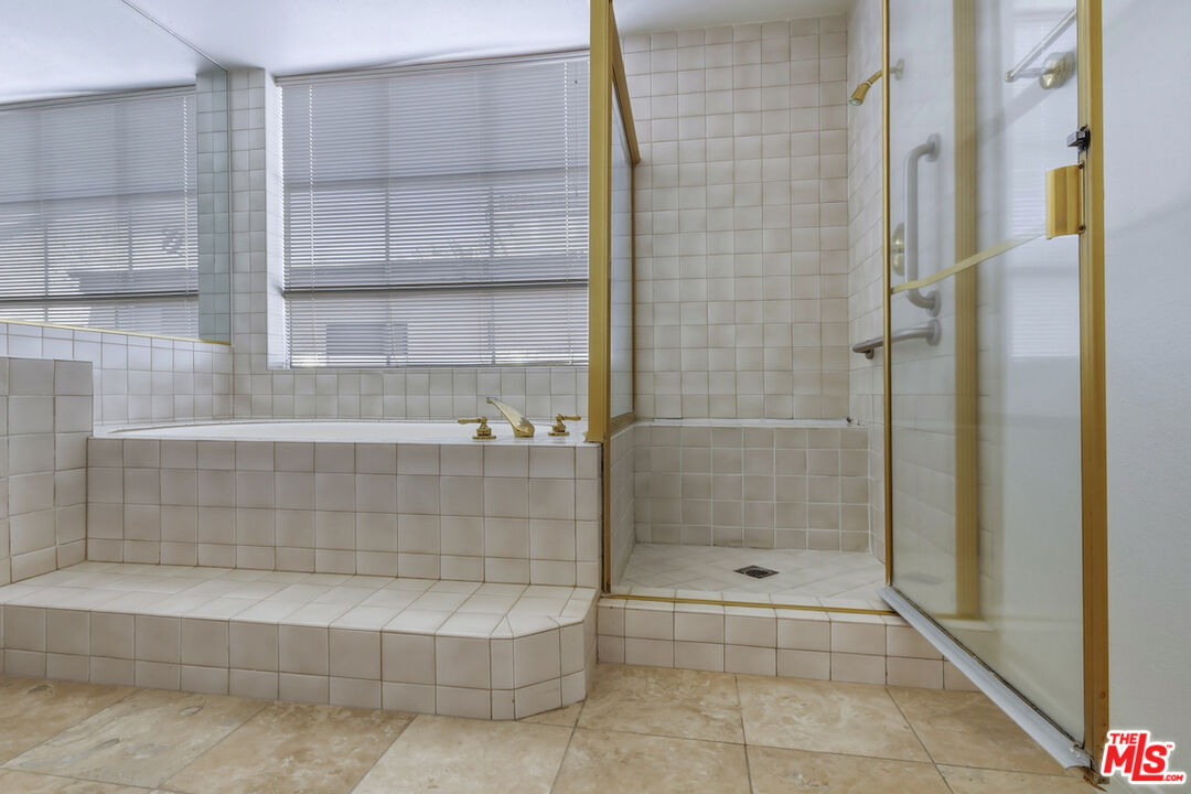 14570 Benefit St Unit: 201