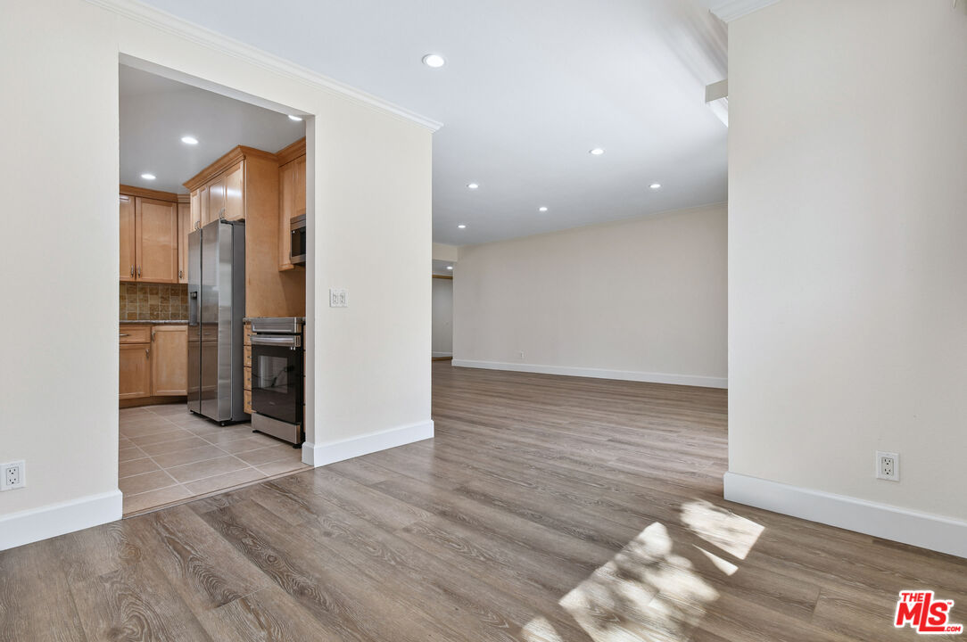 4706 Park Granada Unit: 185