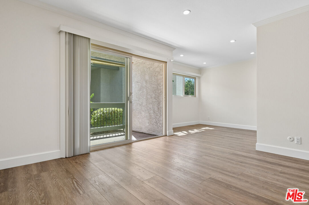 4706 Park Granada Unit: 185