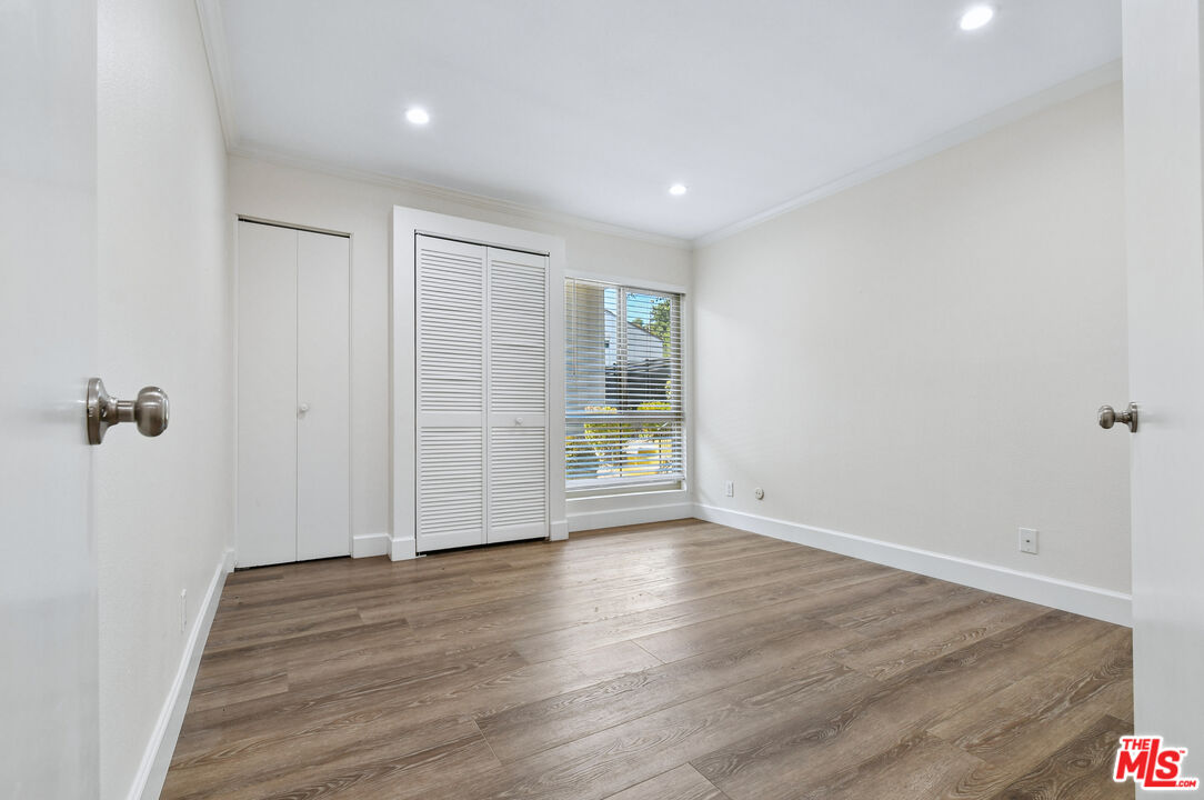 4706 Park Granada Unit: 185
