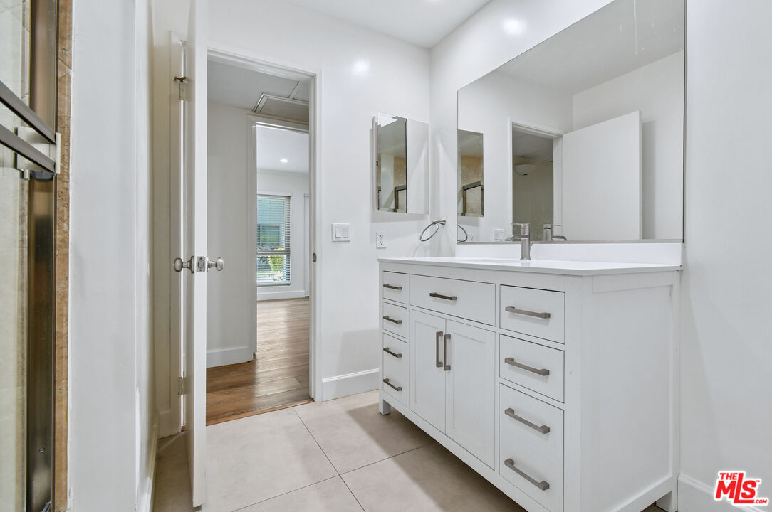 4706 Park Granada Unit: 185