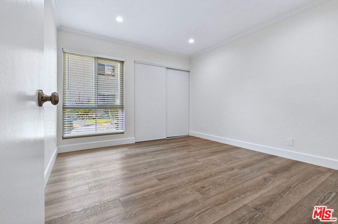 4706 Park Granada Unit: 185
