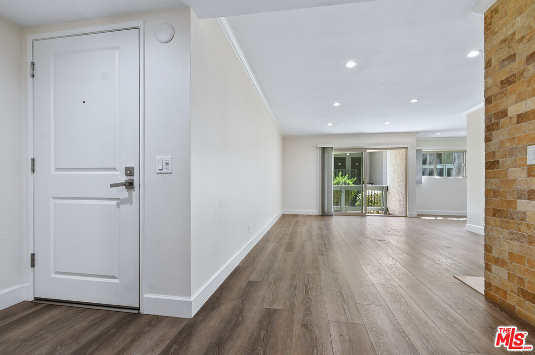 4706 Park Granada Unit: 185