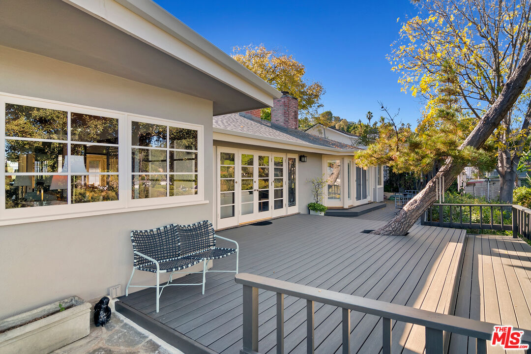 15337 Stonewood Ter