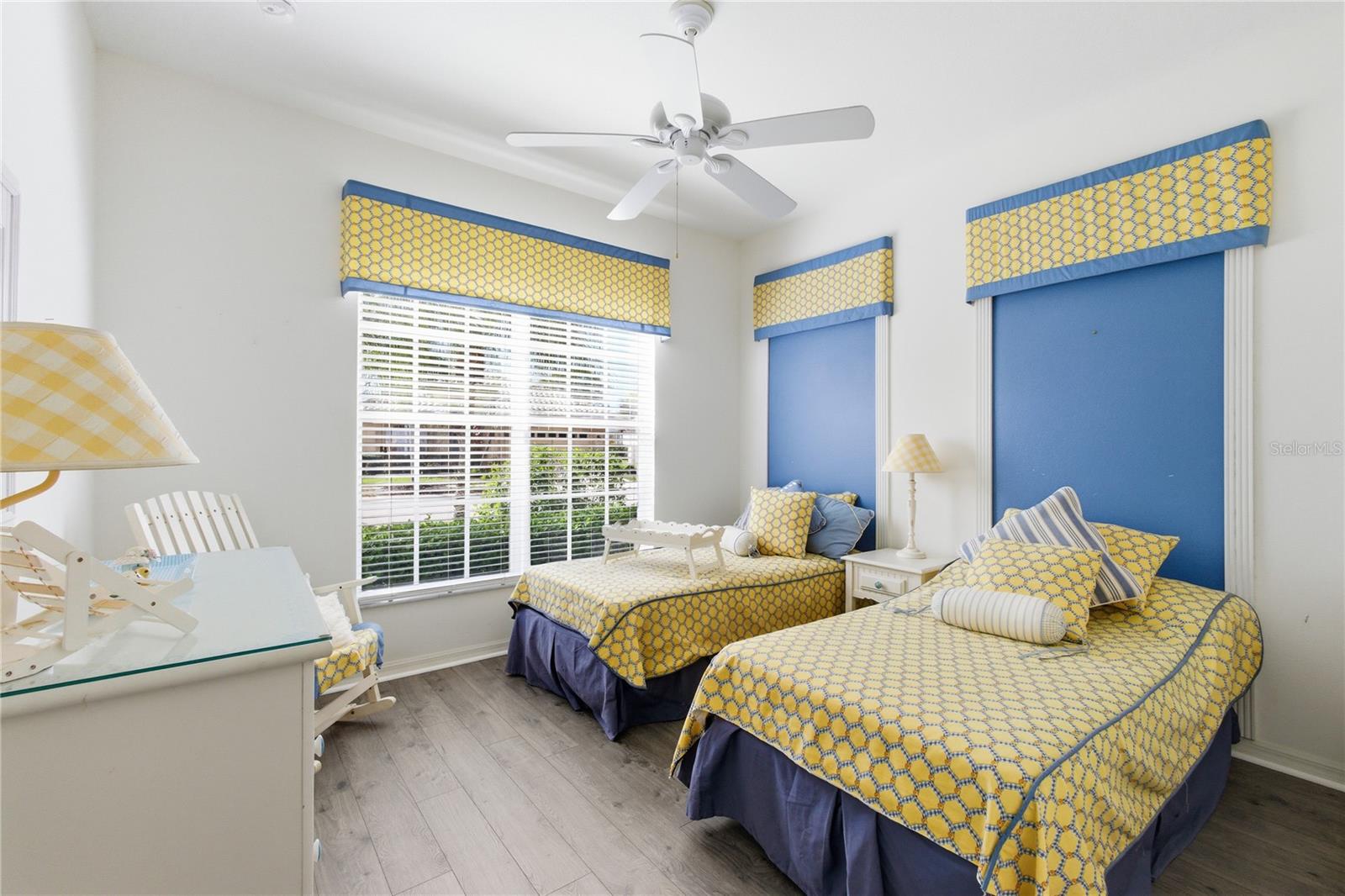 5674 BLUE HERON CIRCLE