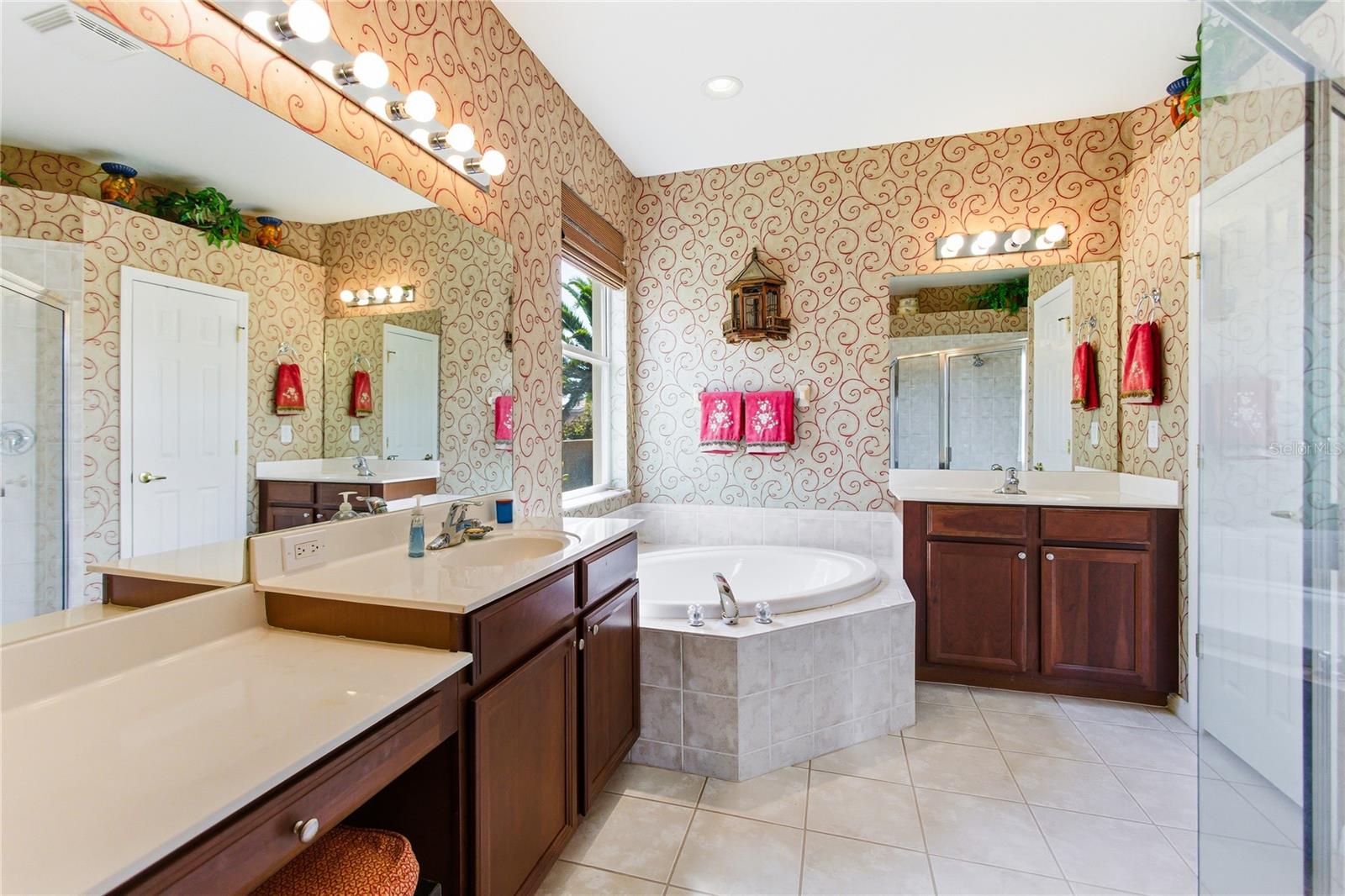 5674 BLUE HERON CIRCLE