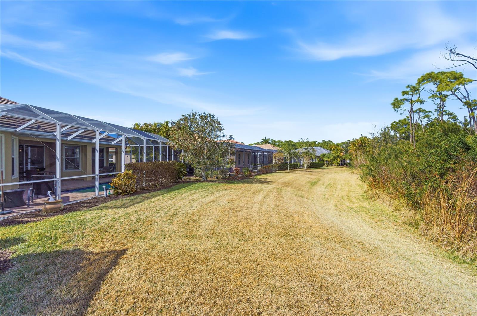5674 BLUE HERON CIRCLE