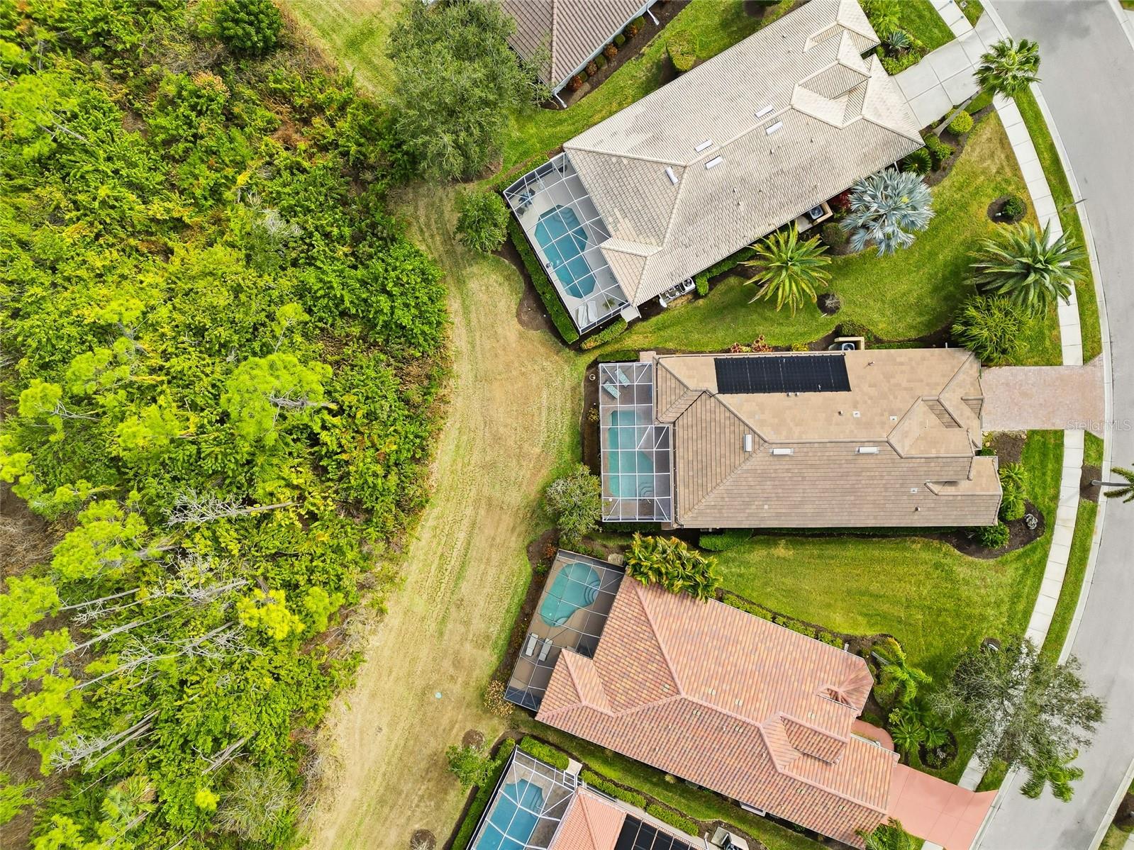 5674 BLUE HERON CIRCLE