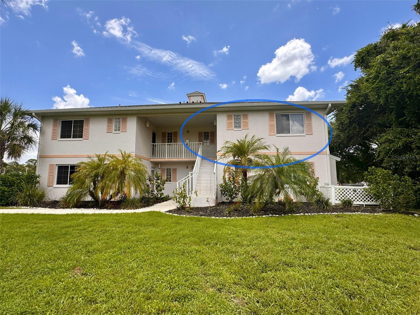 1051 FORREST NELSON BLVD #204