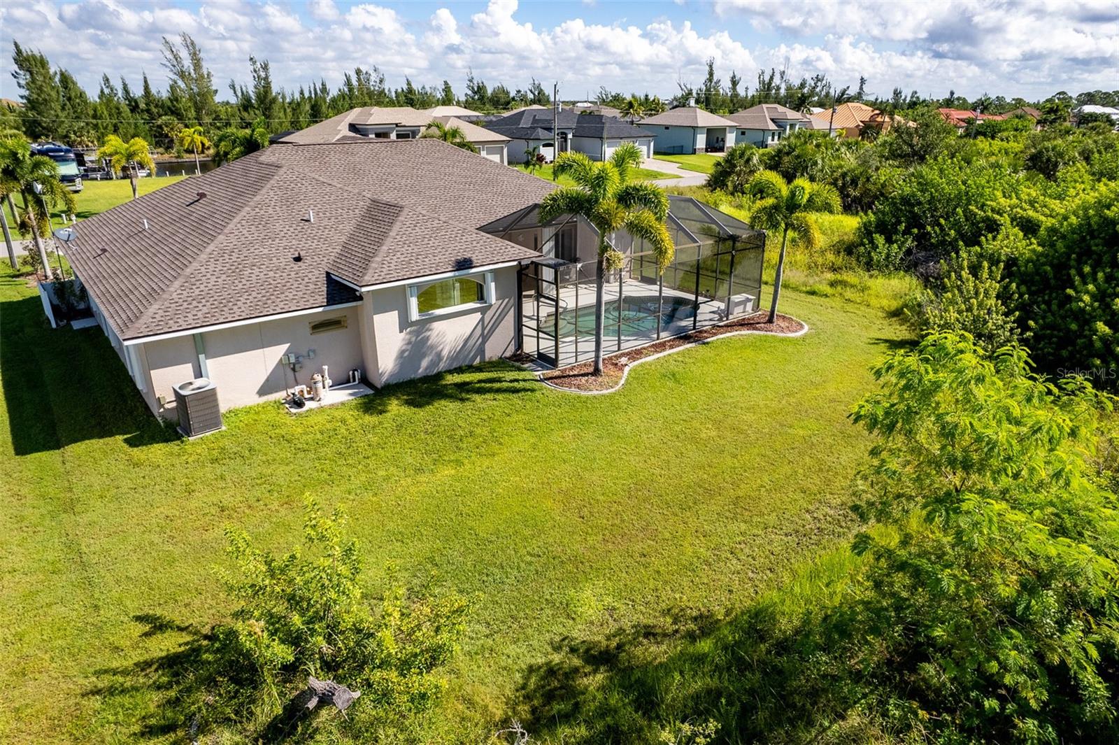 15507 AQUA CIR